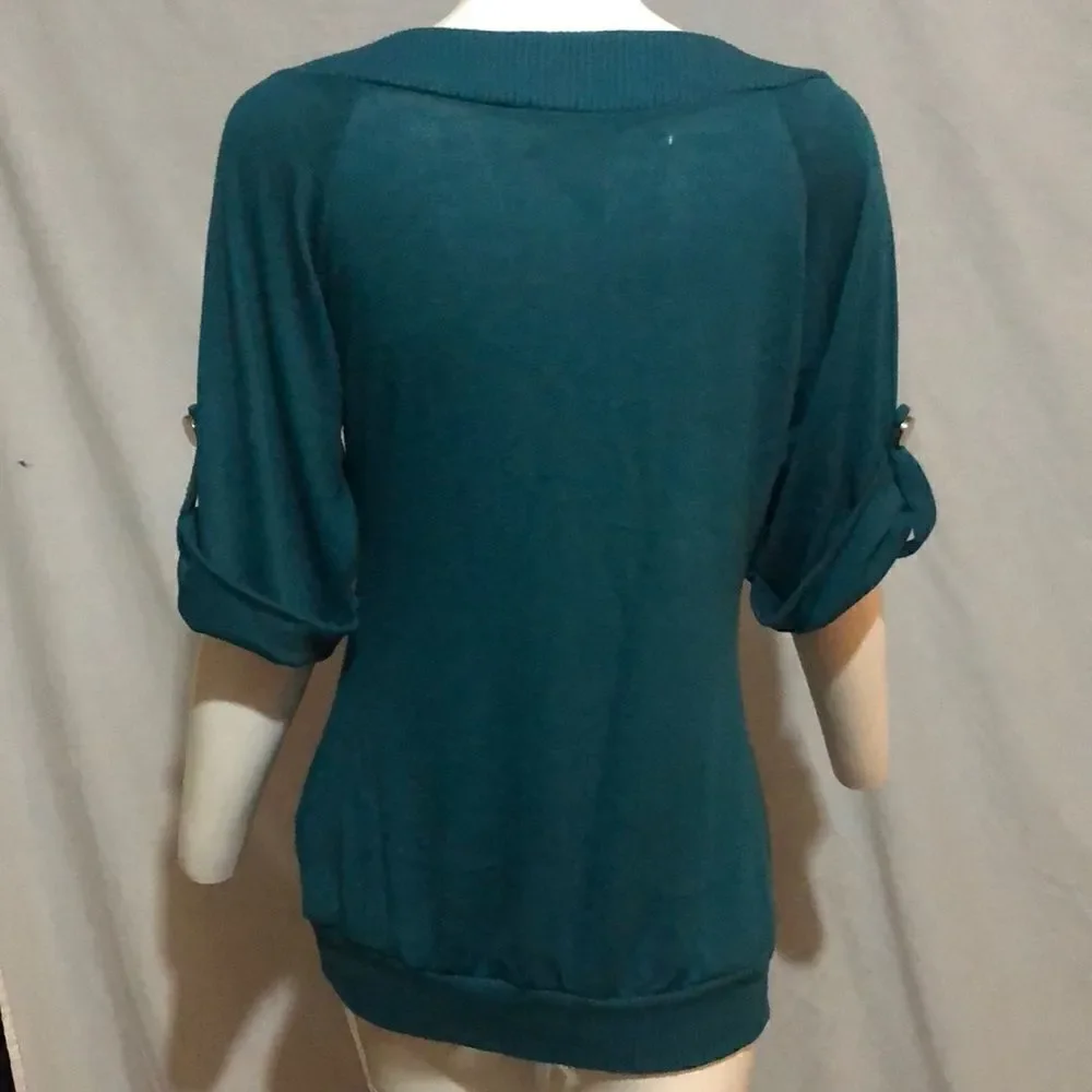 Threads Top  - Picture 5 of 7